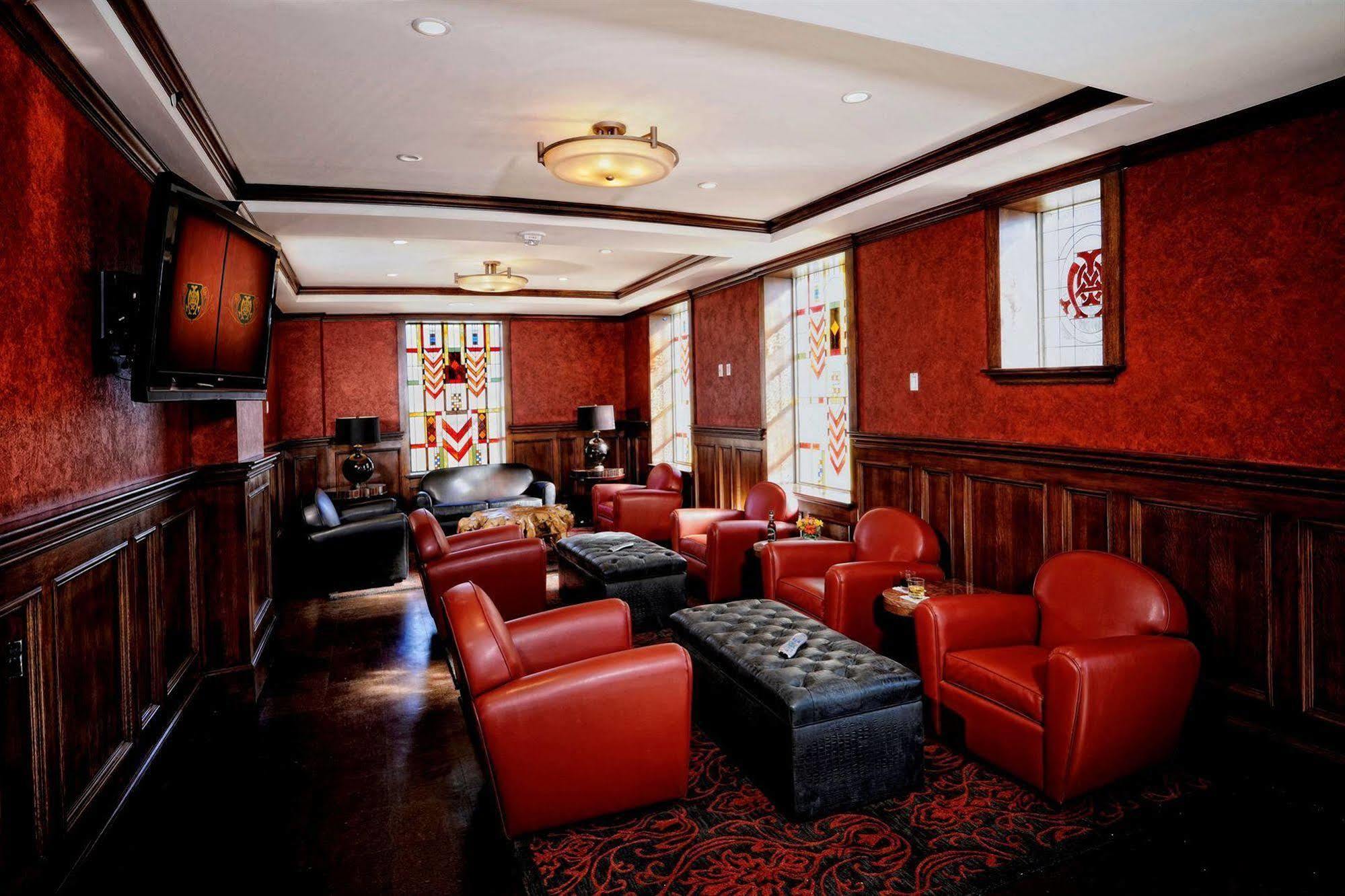 The Mayo Hotel Тълса Екстериор снимка